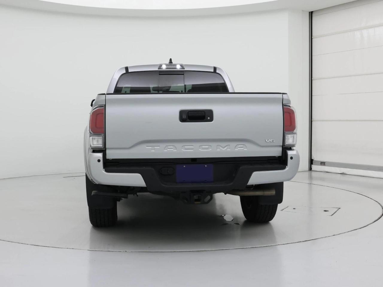 Toyota Tacoma 4WD TRD Off Road Double Cab 5' Bed V6 MT (Natl) 2021