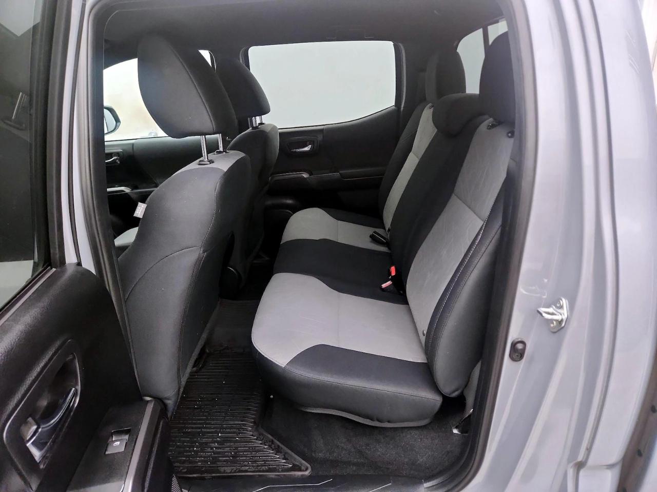 Toyota Tacoma 4WD TRD Off Road Double Cab 5' Bed V6 MT (Natl) 2021