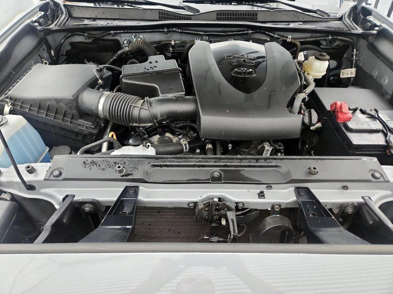 Toyota Tacoma 4WD TRD Off Road Double Cab 5' Bed V6 MT (Natl) 2021