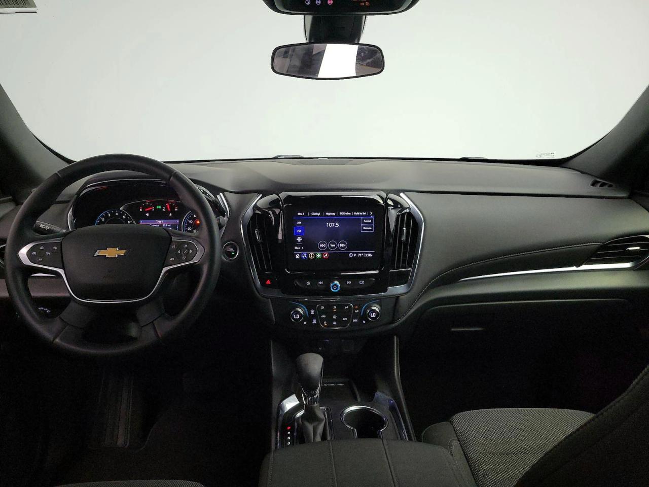 Chevrolet Traverse FWD 4dr LT Cloth w/1LT 2022