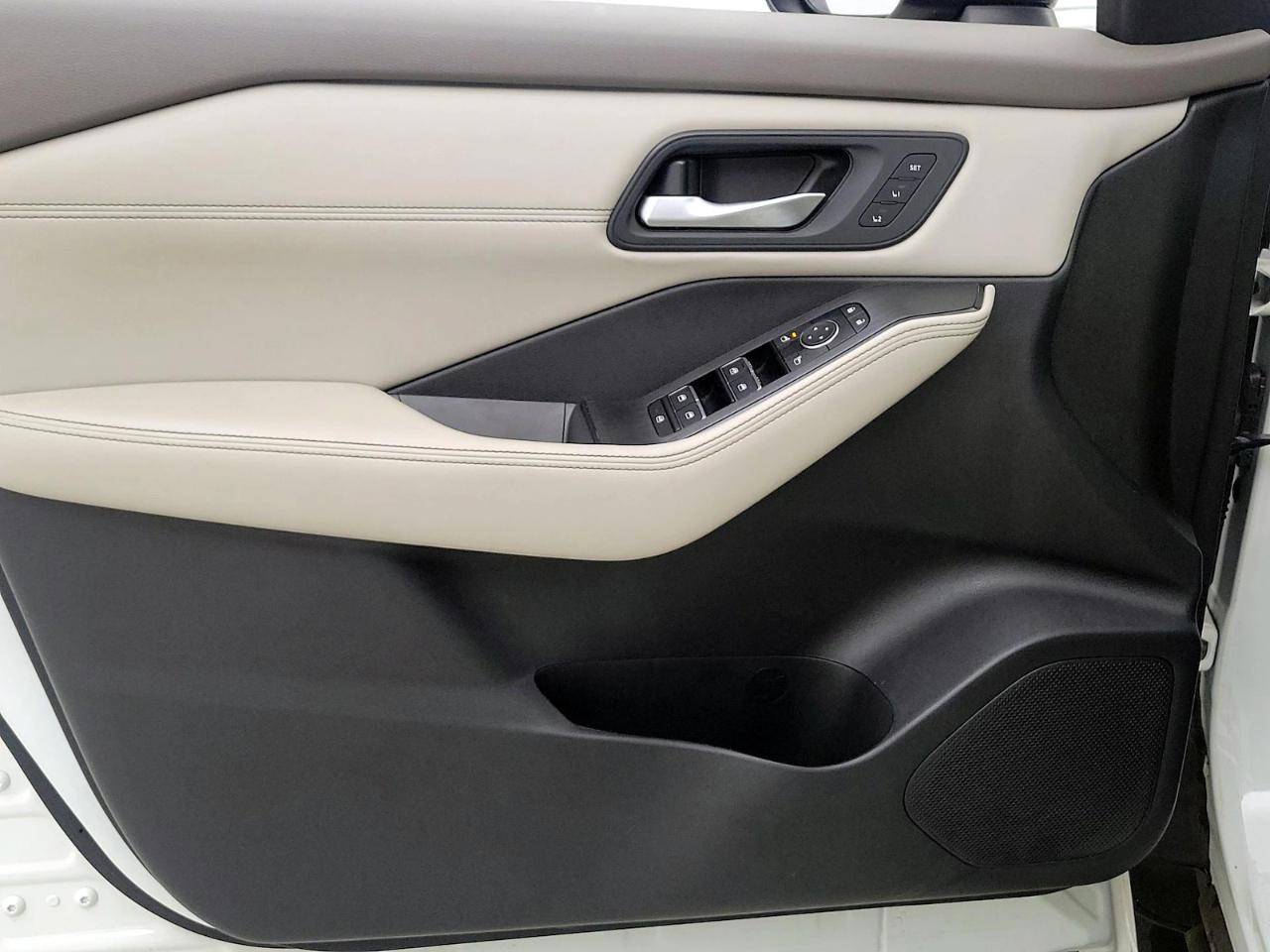 Nissan Rogue AWD SV *Ltd Avail* 2023