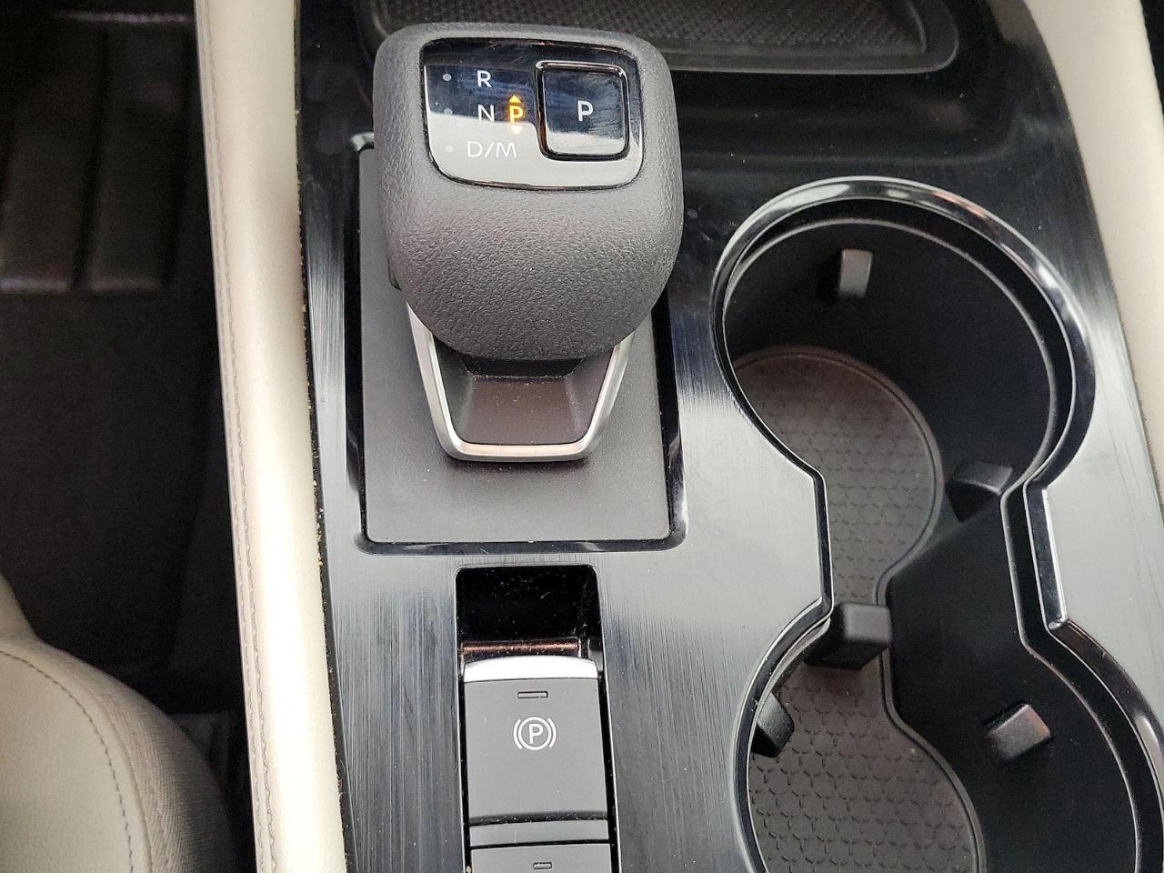 Nissan Rogue AWD SV *Ltd Avail* 2023