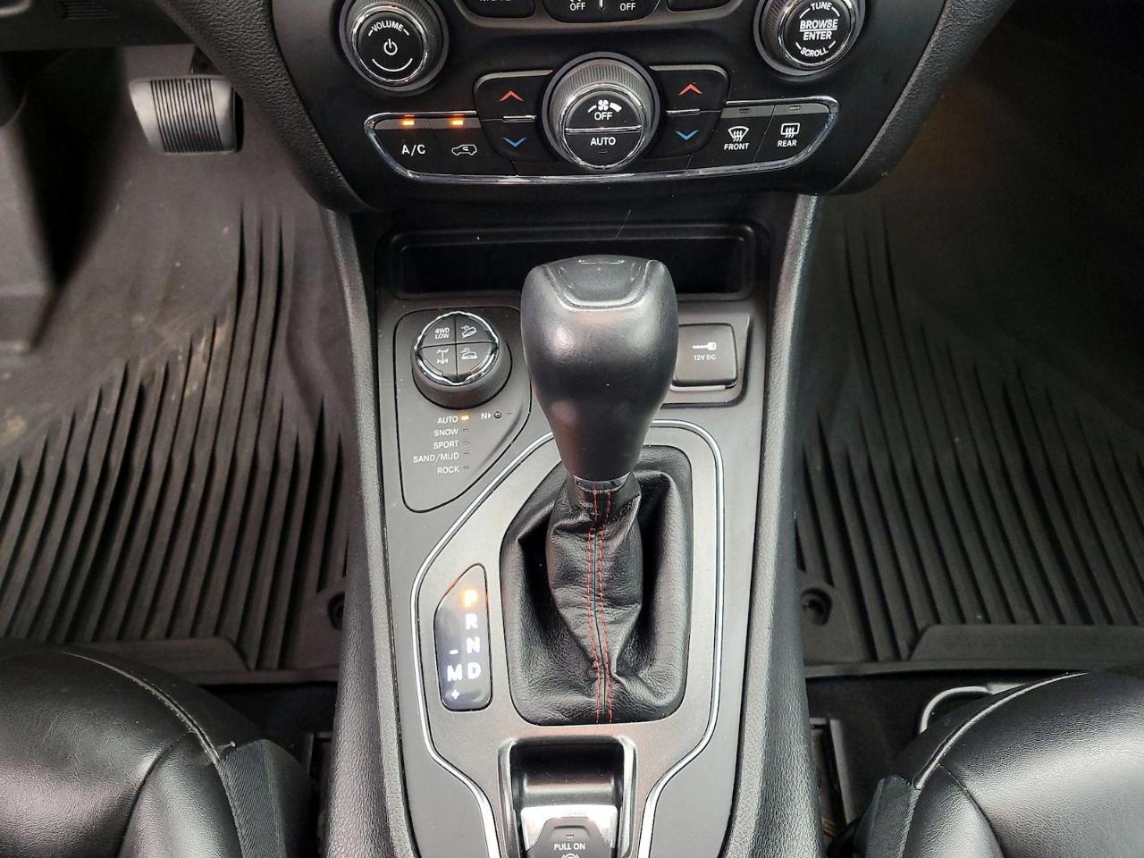 Jeep Cherokee Trailhawk 4x4 2021