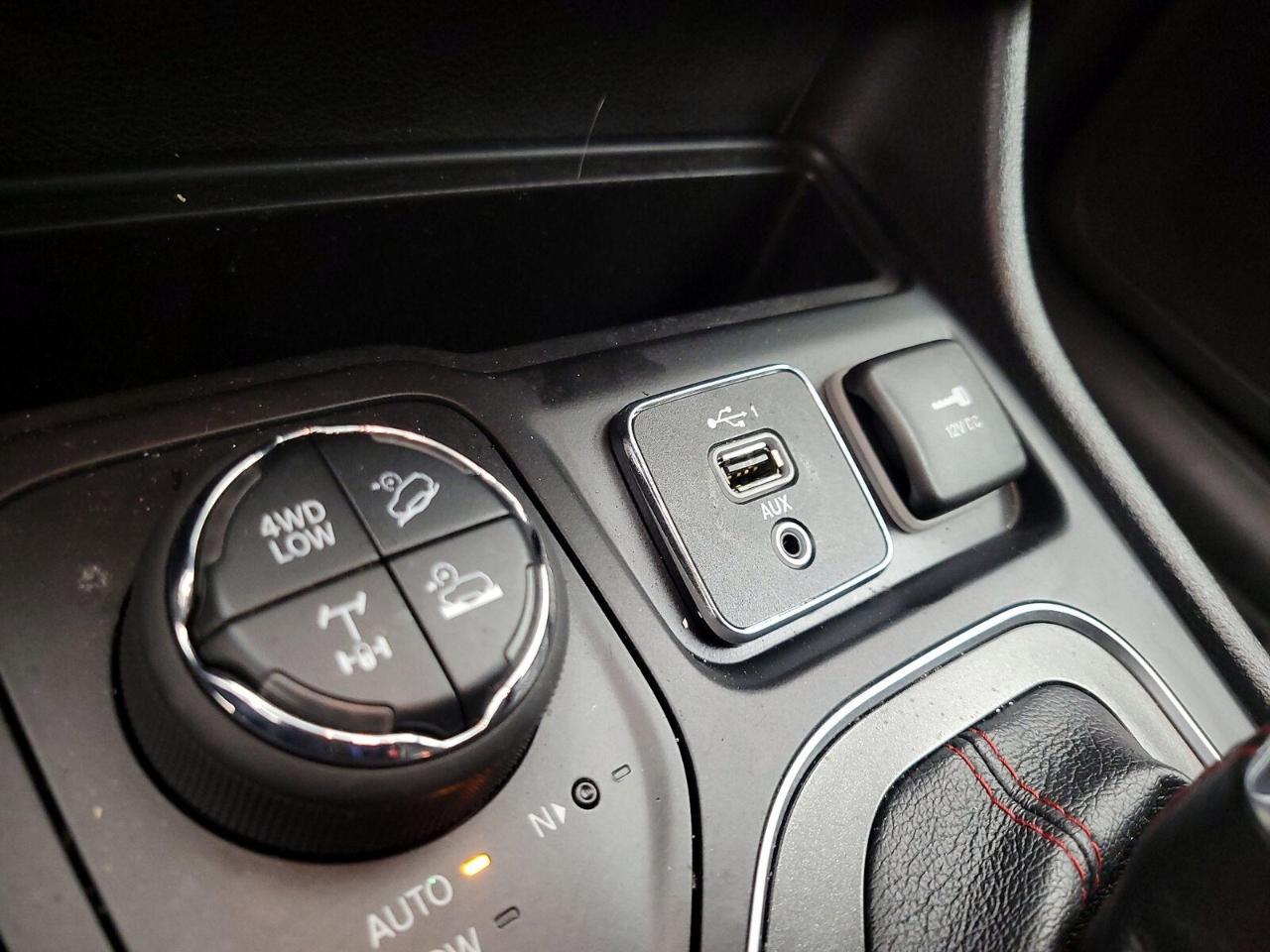 Jeep Cherokee Trailhawk 4x4 2021