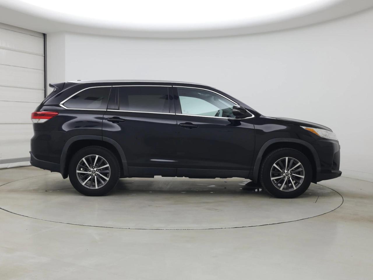Toyota Highlander XLE V6 AWD (Natl) 2018