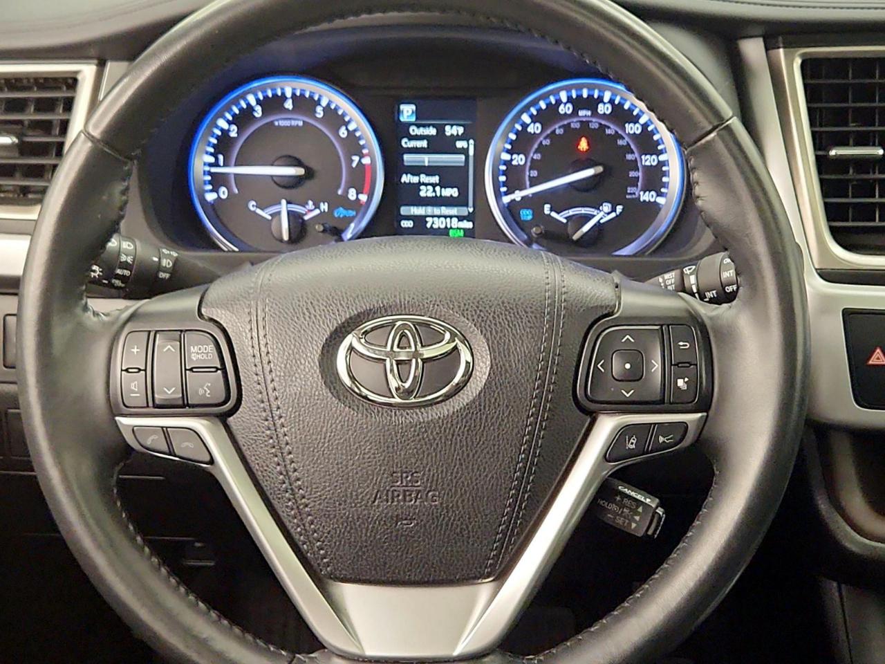Toyota Highlander XLE V6 AWD (Natl) 2018