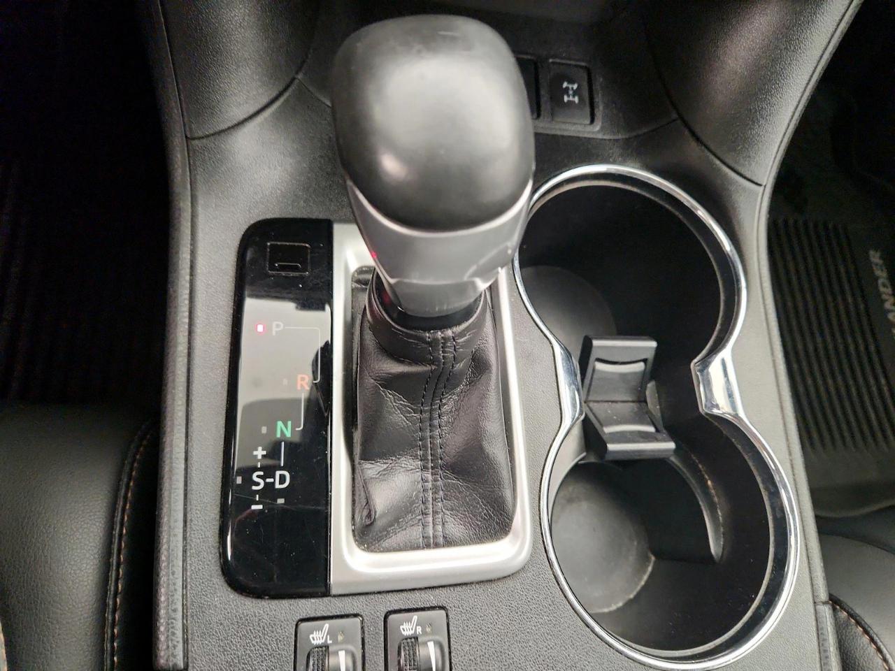 Toyota Highlander XLE V6 AWD (Natl) 2018