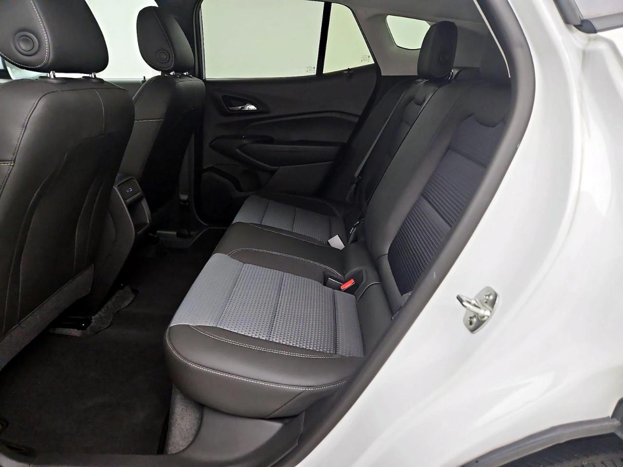 Chevrolet Trax FWD 4dr LT 2025