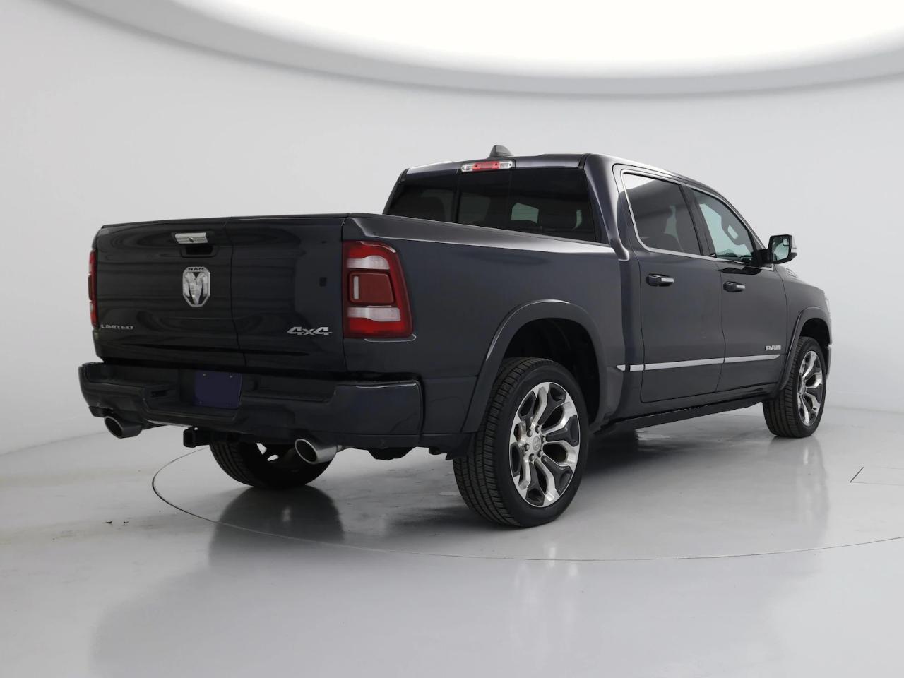 RAM 1500 Big Horn 4x2 Crew Cab 5'7" Box 2021