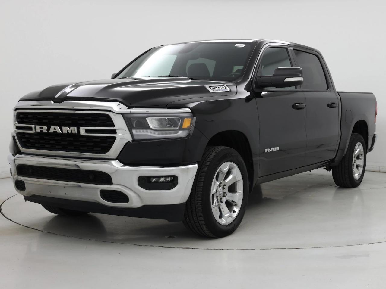 RAM 1500 Big Horn 4x4 Crew Cab 5'7" Box 2022