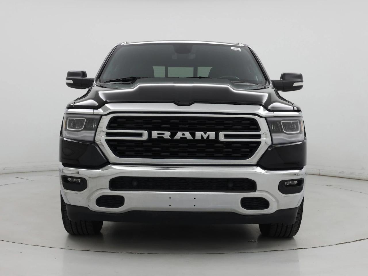 RAM 1500 Big Horn 4x4 Crew Cab 5'7" Box 2022