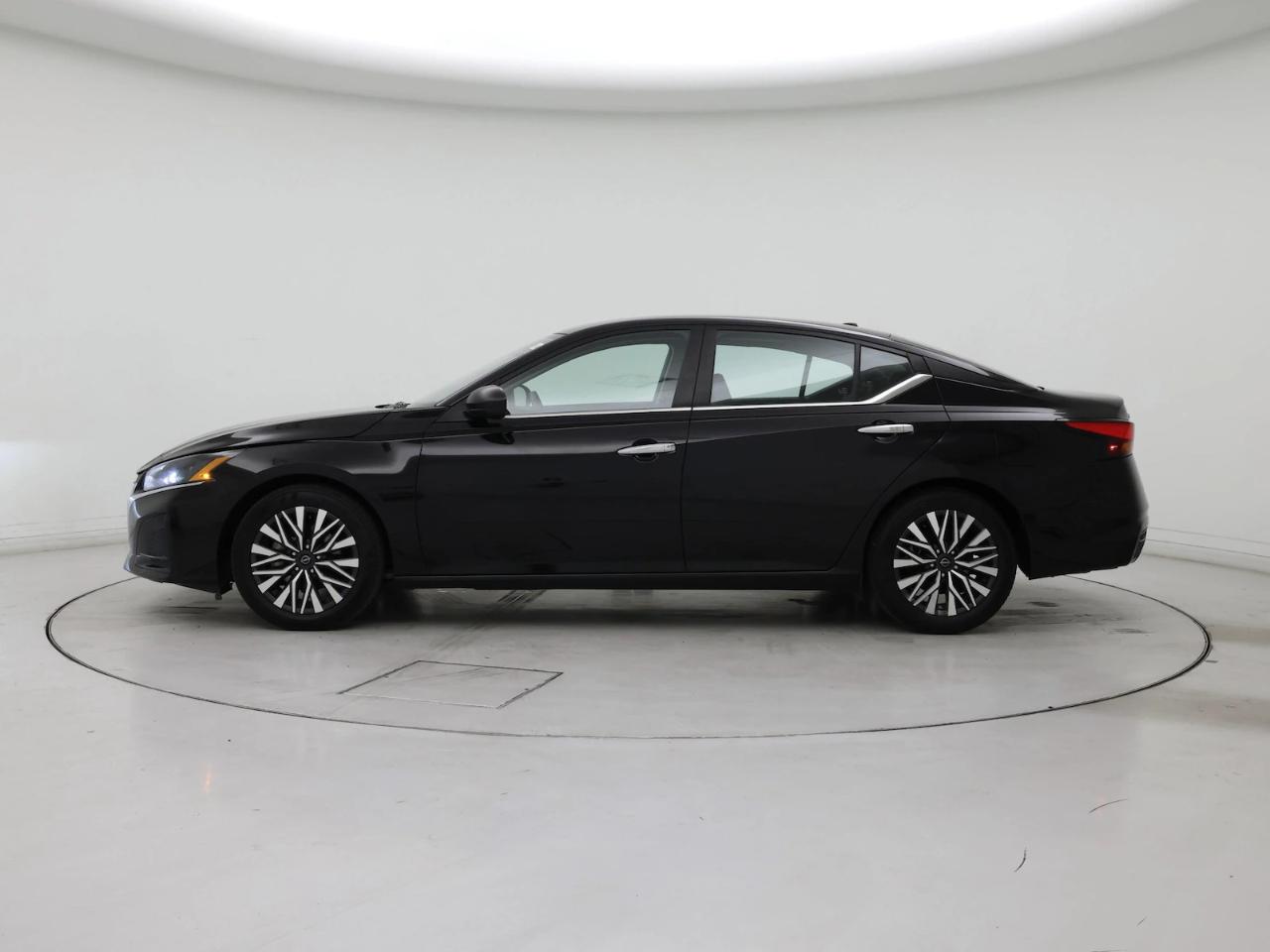 Nissan Altima SV FWD 2025