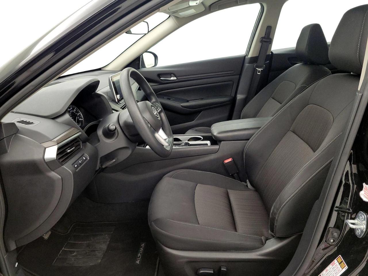Nissan Altima SV FWD 2025