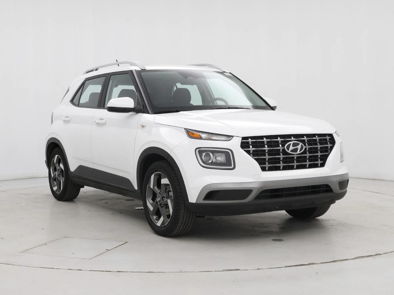 2024 Hyundai Venue Limited IVT's photo