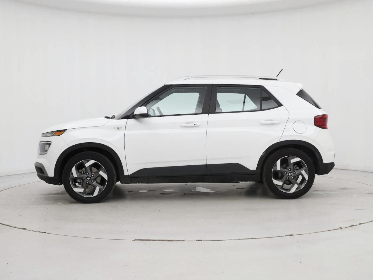 Hyundai Venue Limited IVT 2024