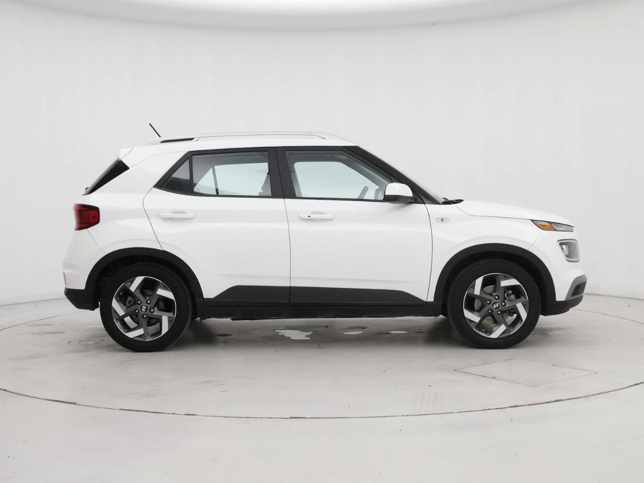 Hyundai Venue Limited IVT 2024