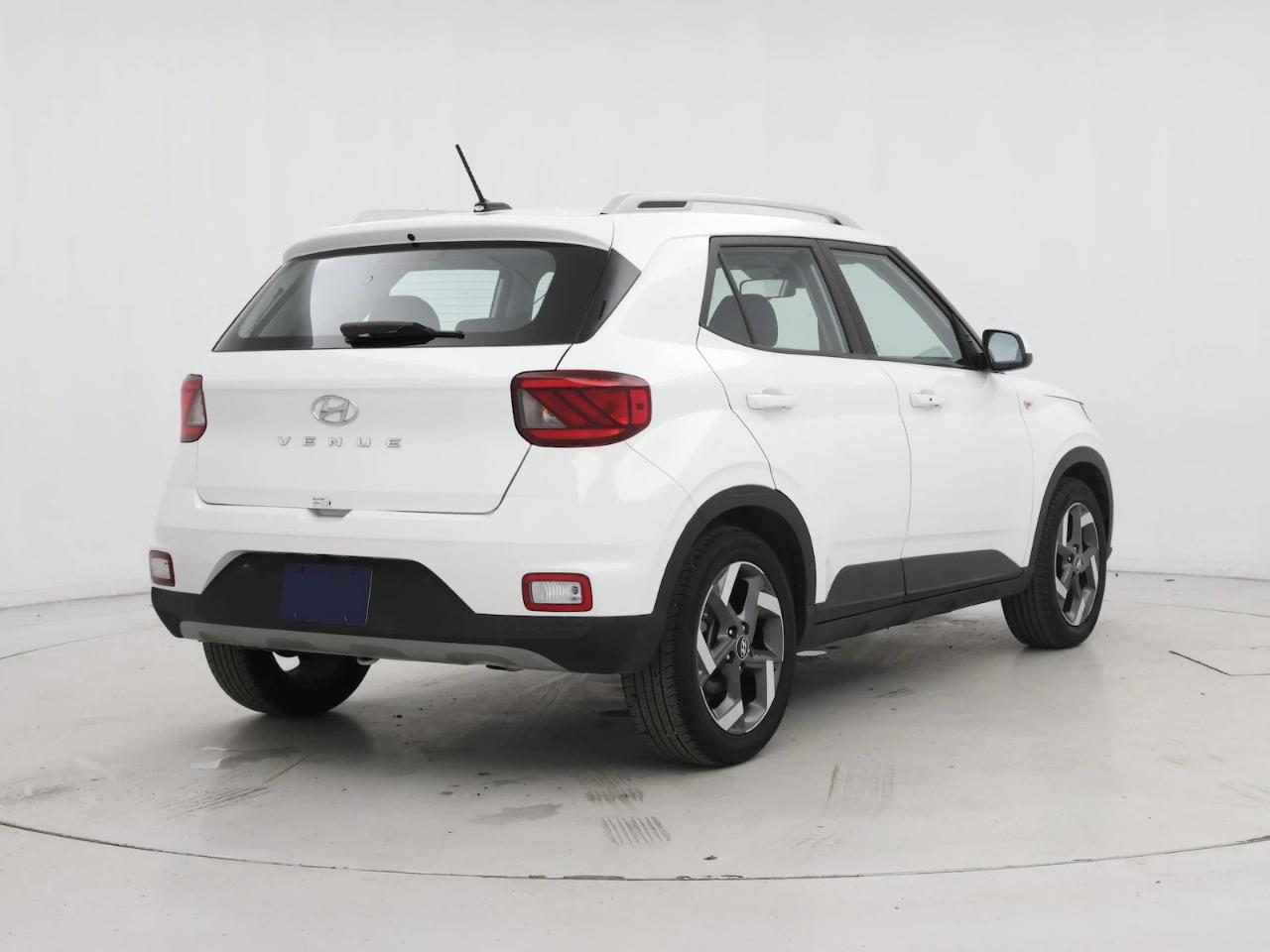 Hyundai Venue Limited IVT 2024