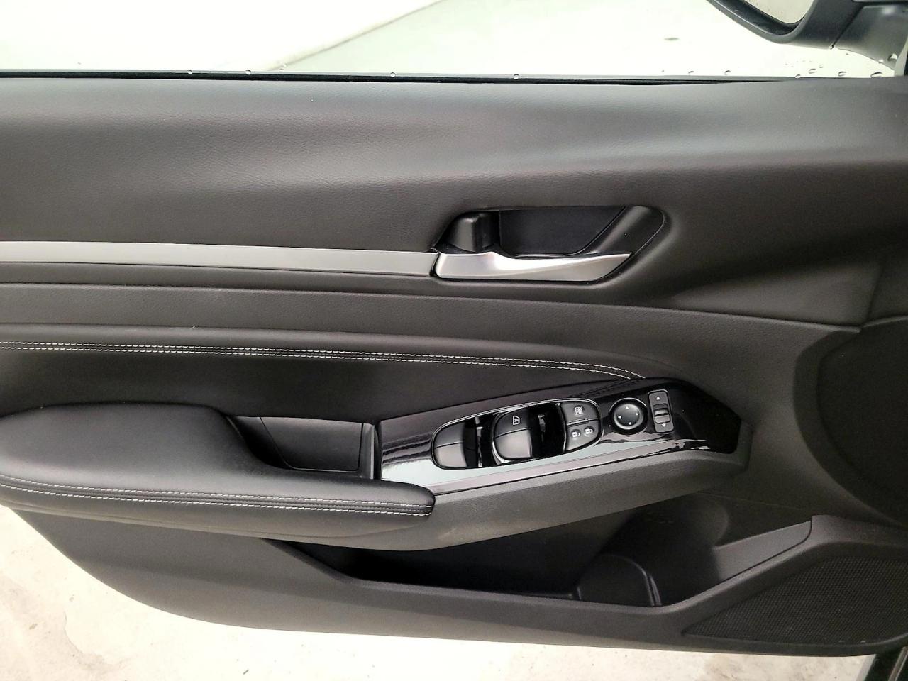 Nissan Altima SV FWD 2025