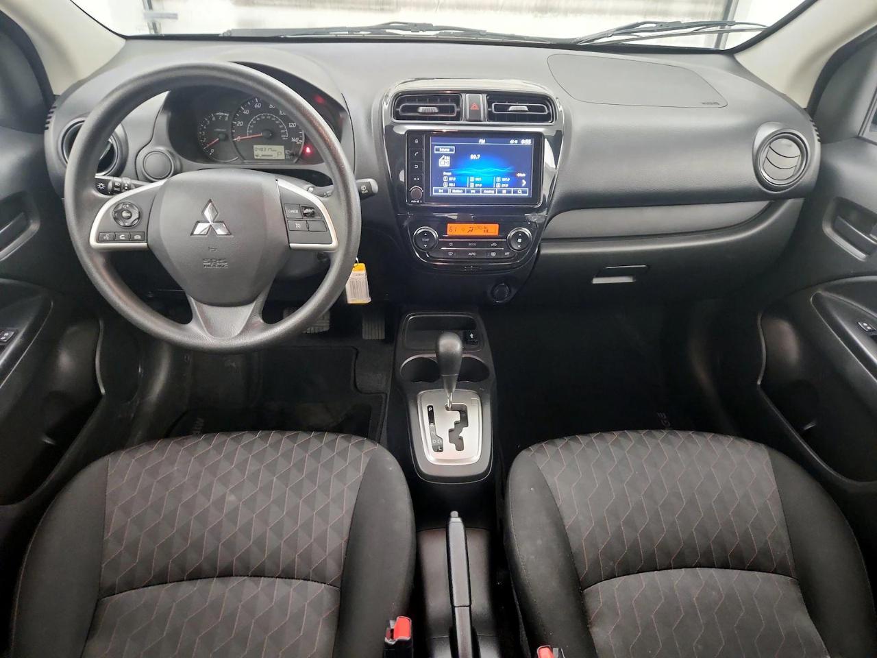 Mitsubishi Mirage ES CVT 2024
