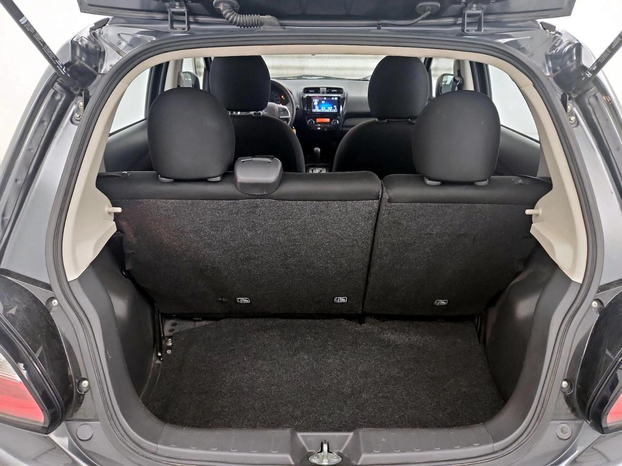 Mitsubishi Mirage ES CVT 2024