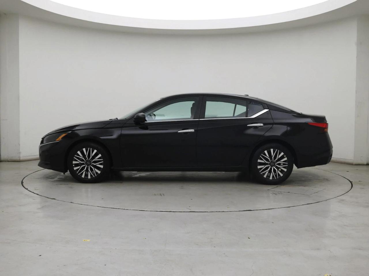 Nissan Altima SV FWD 2025