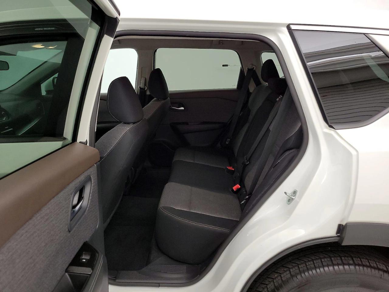 Nissan Rogue AWD SV *Ltd Avail* 2023