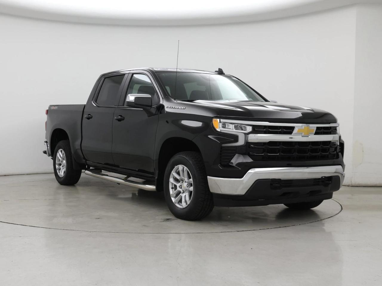 2020 Chevrolet Silverado 1500 4WD Crew Cab 147" LT