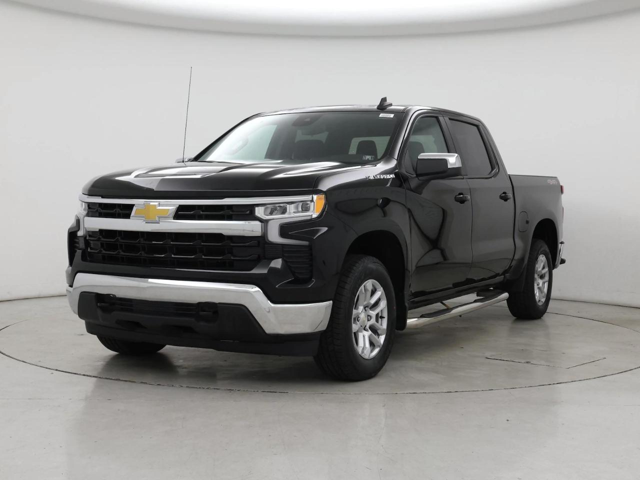 Chevrolet Silverado 1500 4WD Crew Cab 147" LT 2020