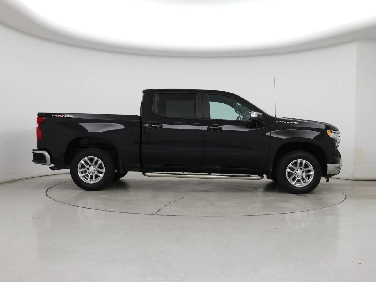 Chevrolet Silverado 1500 4WD Crew Cab 147" LT 2020