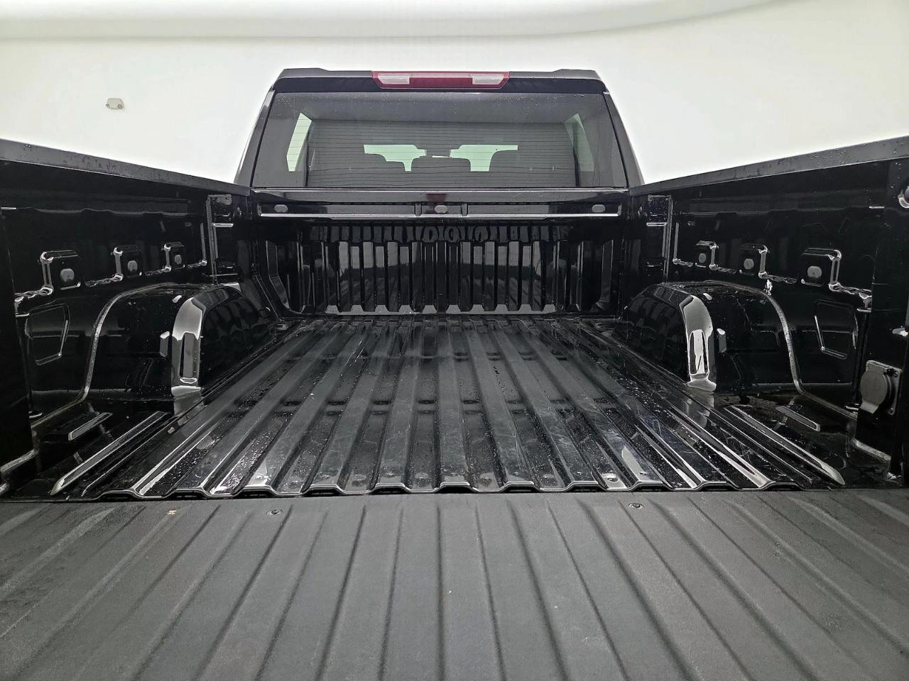 Chevrolet Silverado 1500 4WD Crew Cab 147" LT 2020