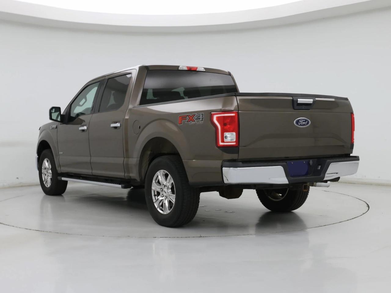 Ford F-150 2WD SuperCrew 157" Lariat 2016