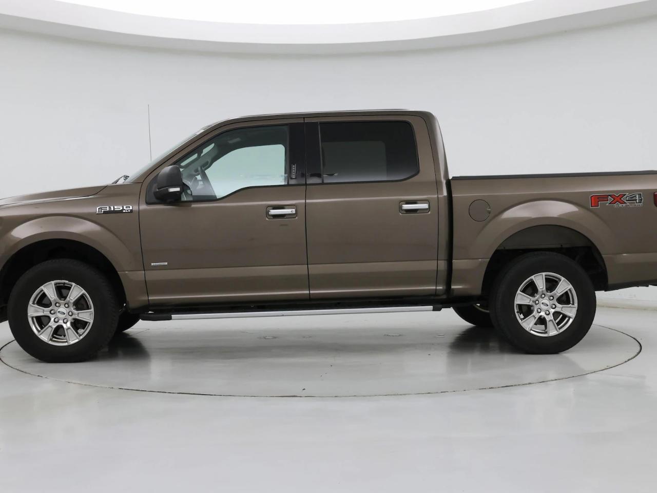 Ford F-150 2WD SuperCrew 157" Lariat 2016