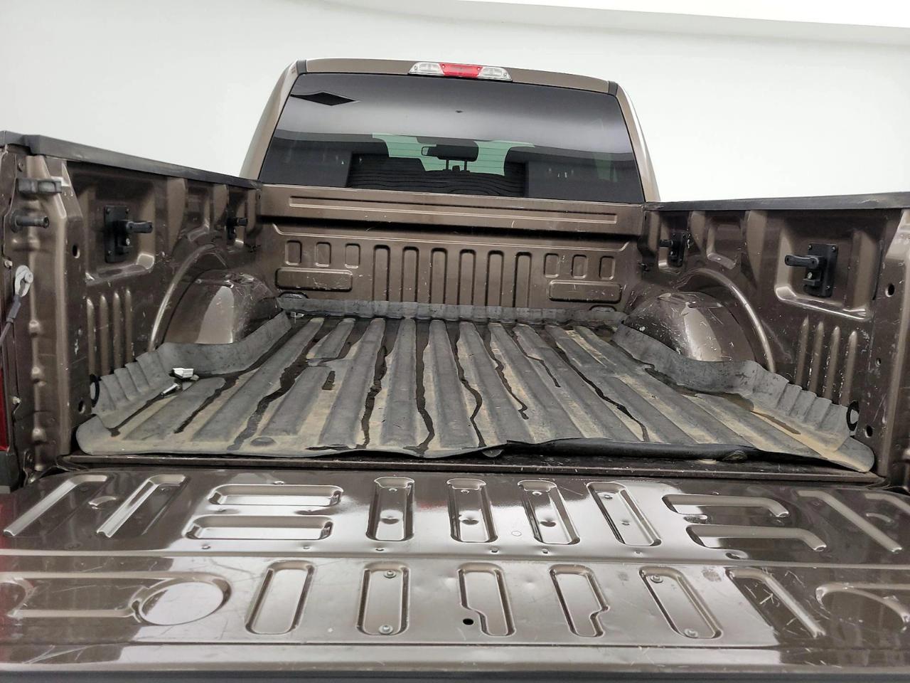 Ford F-150 2WD SuperCrew 157" Lariat 2016