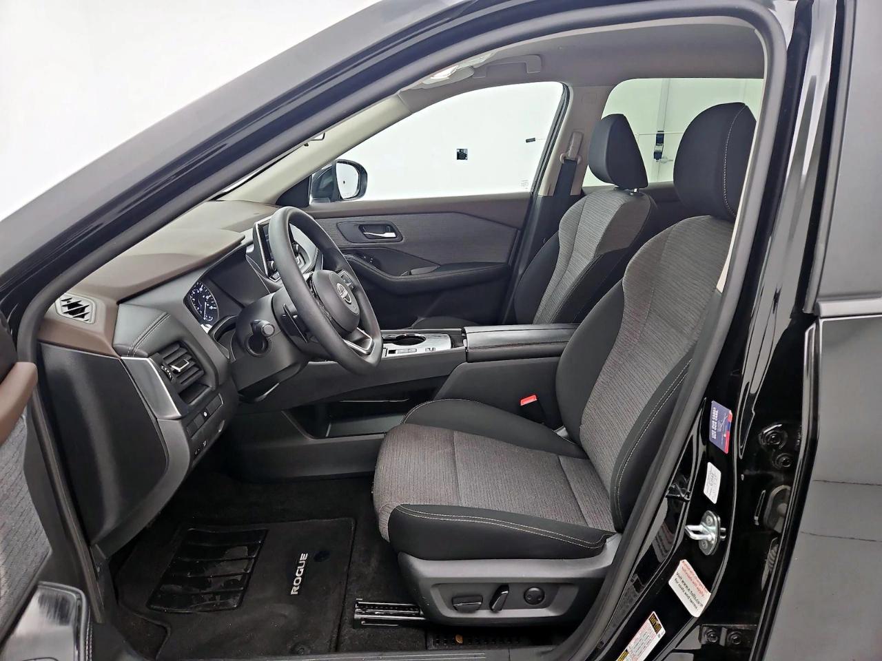 Nissan Rogue AWD SV 2023
