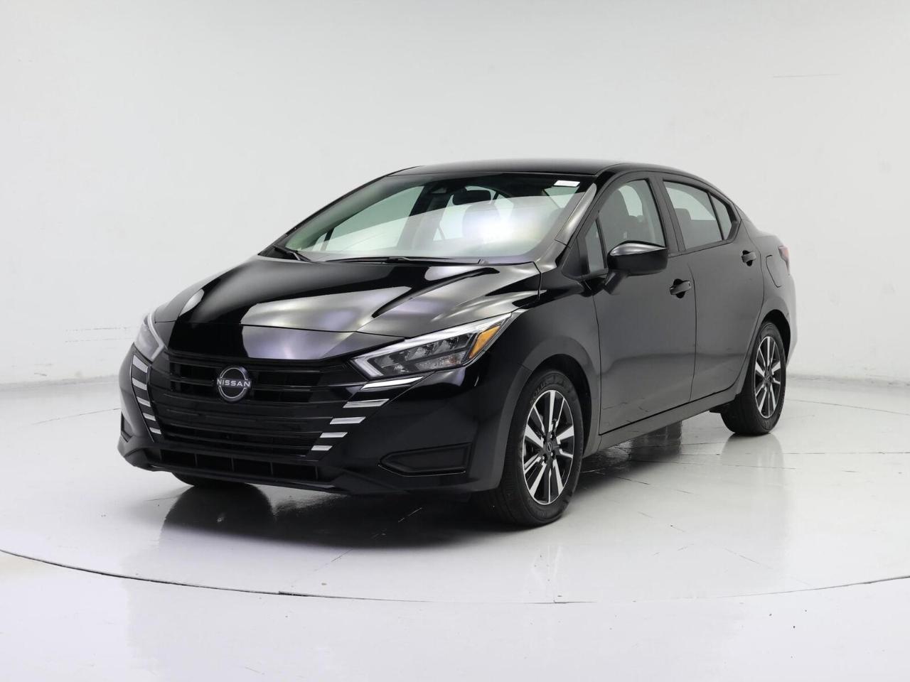 Nissan Versa SV CVT 2025