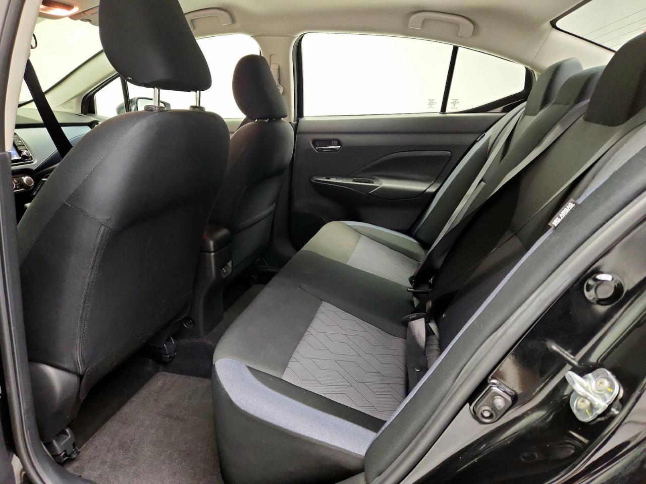 Nissan Versa SV CVT 2025