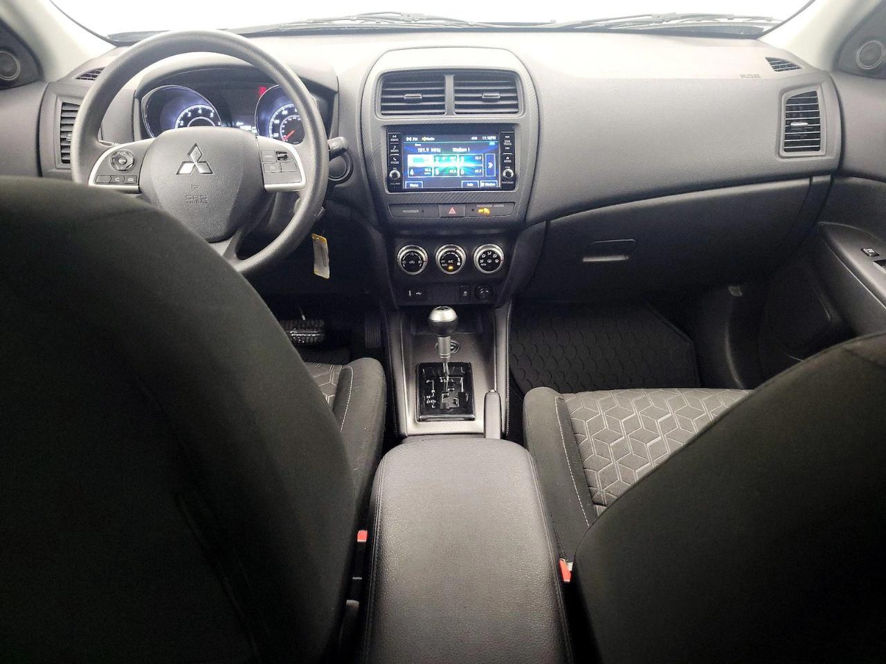 Mitsubishi Outlander SE Black Edition S-AWC 2023