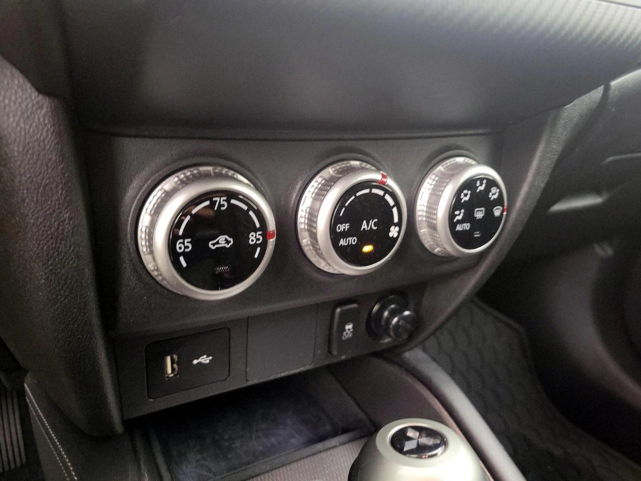 Mitsubishi Outlander SE Black Edition S-AWC 2023
