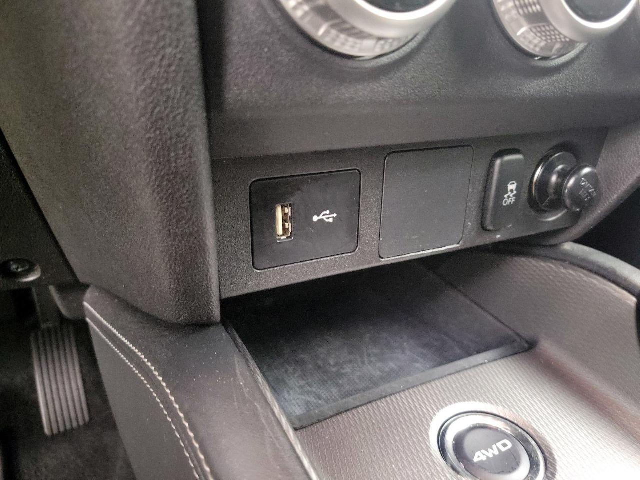 Mitsubishi Outlander SE Black Edition S-AWC 2023
