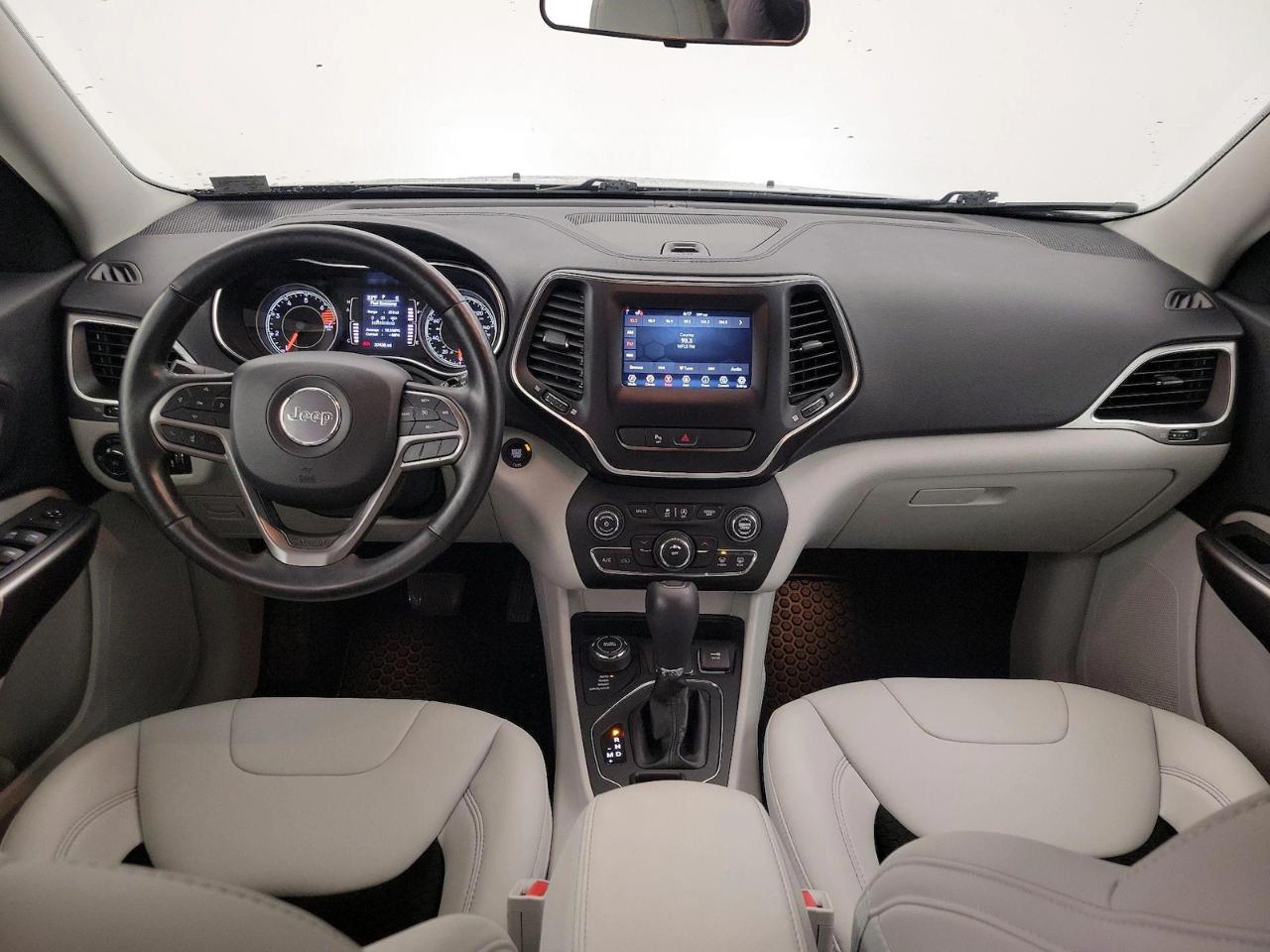 Jeep Cherokee Latitude Plus 4x4 2020