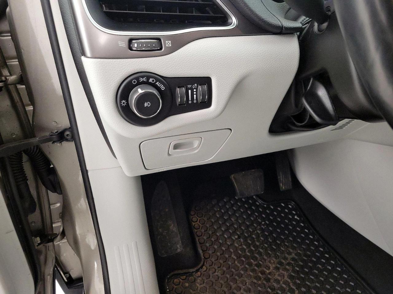 Jeep Cherokee Latitude Plus 4x4 2020