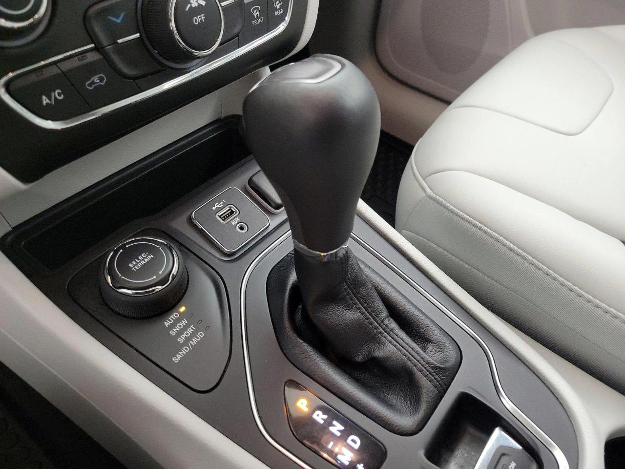 Jeep Cherokee Latitude Plus 4x4 2020