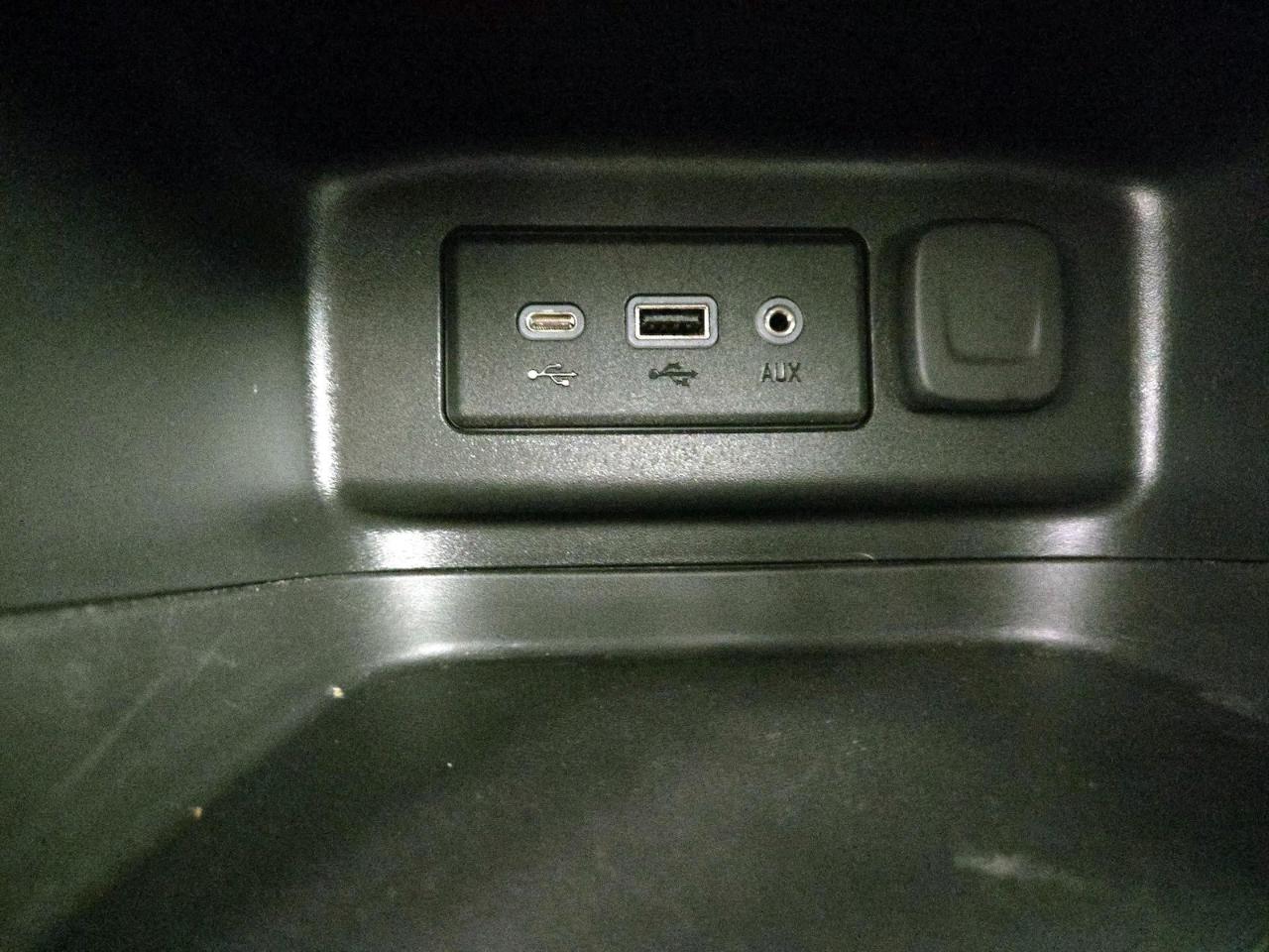 Chevrolet Equinox FWD 4dr LT w/1LT 2023