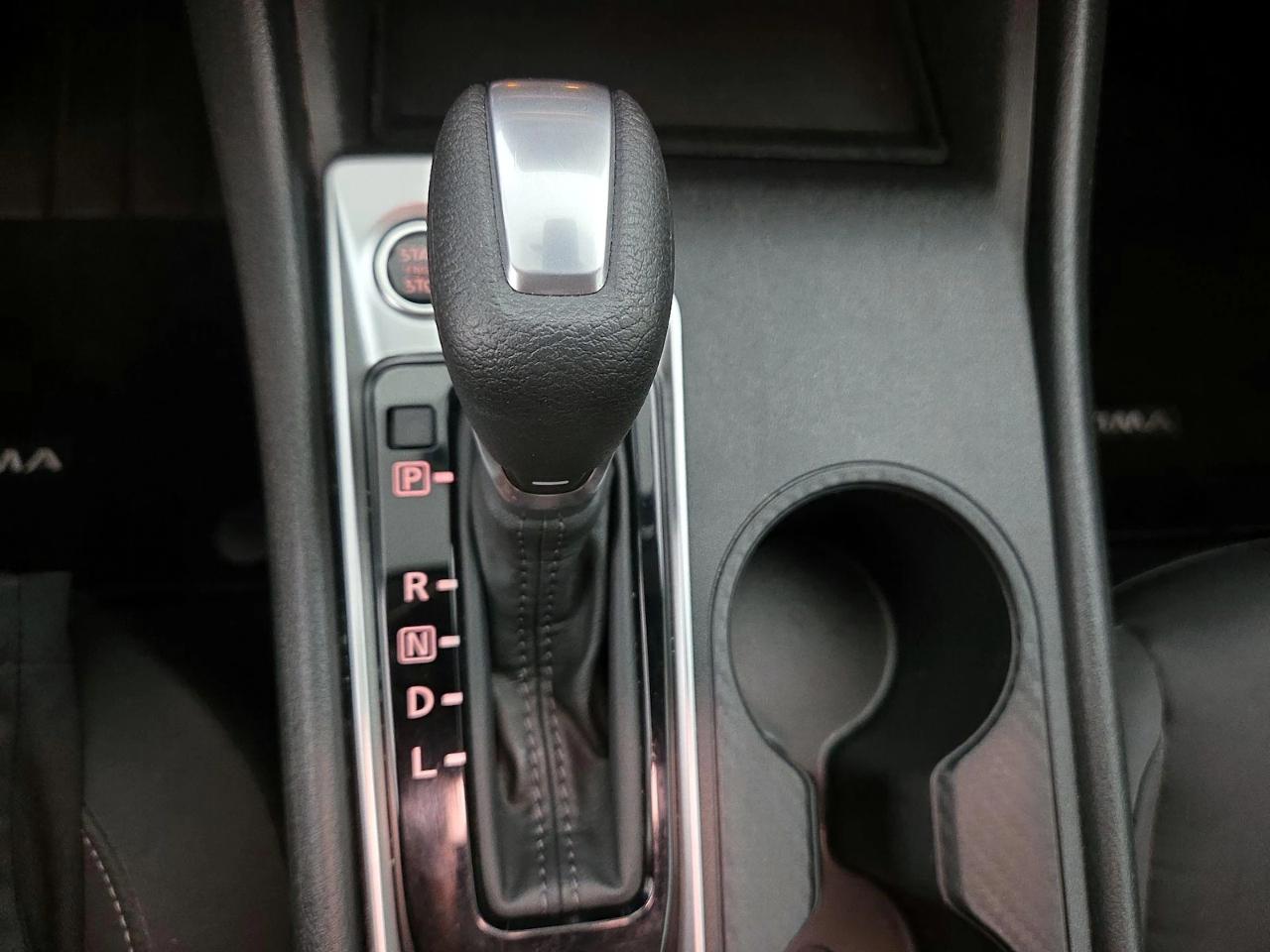 2025 Nissan Altima SV - Photo 21