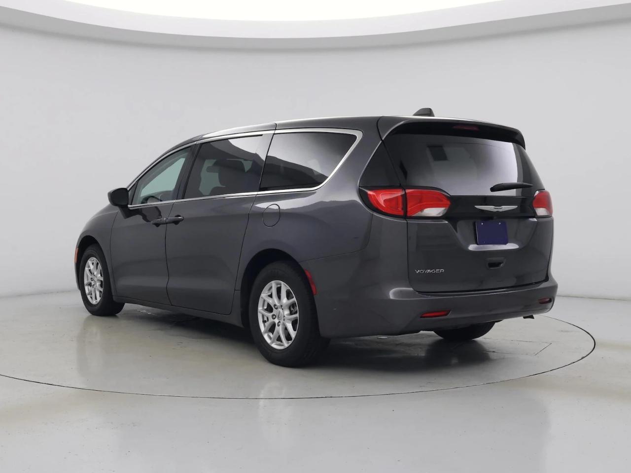 Chrysler Voyager LX FWD 2023