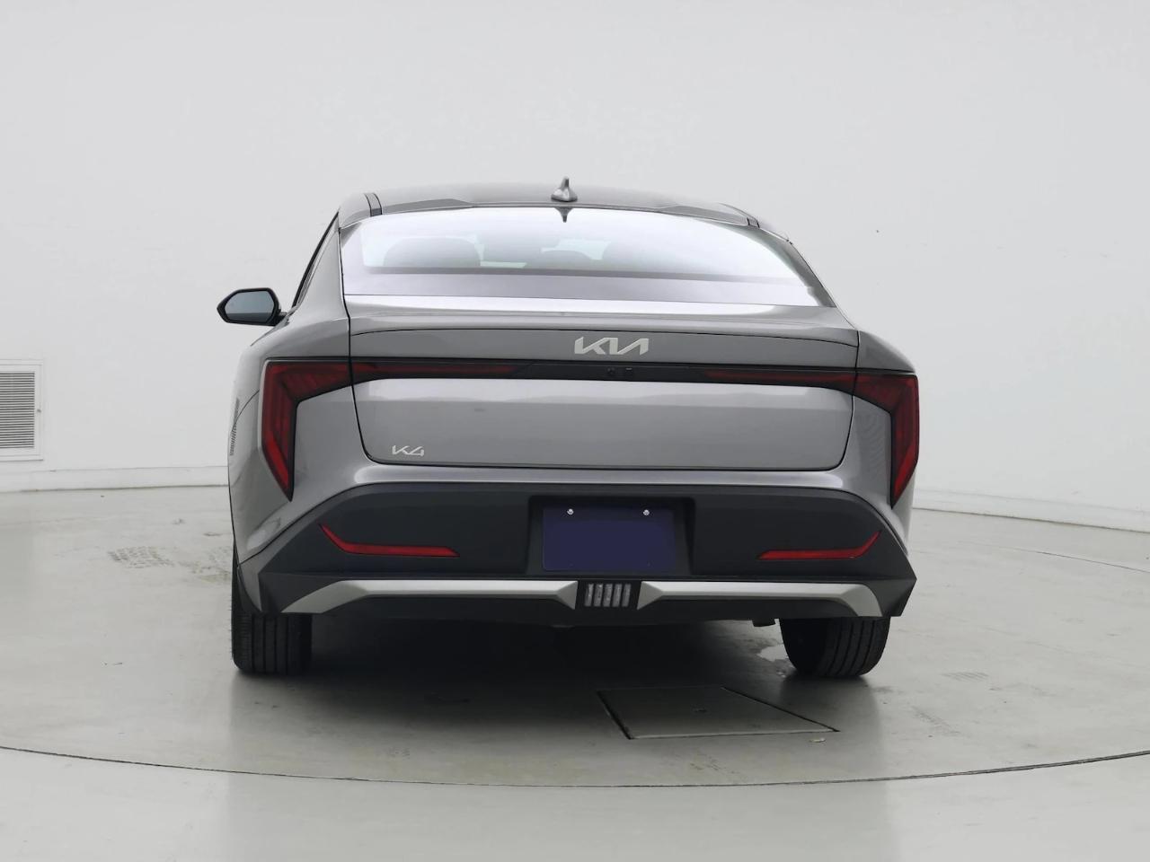 Kia K4 LXS FWD 2025