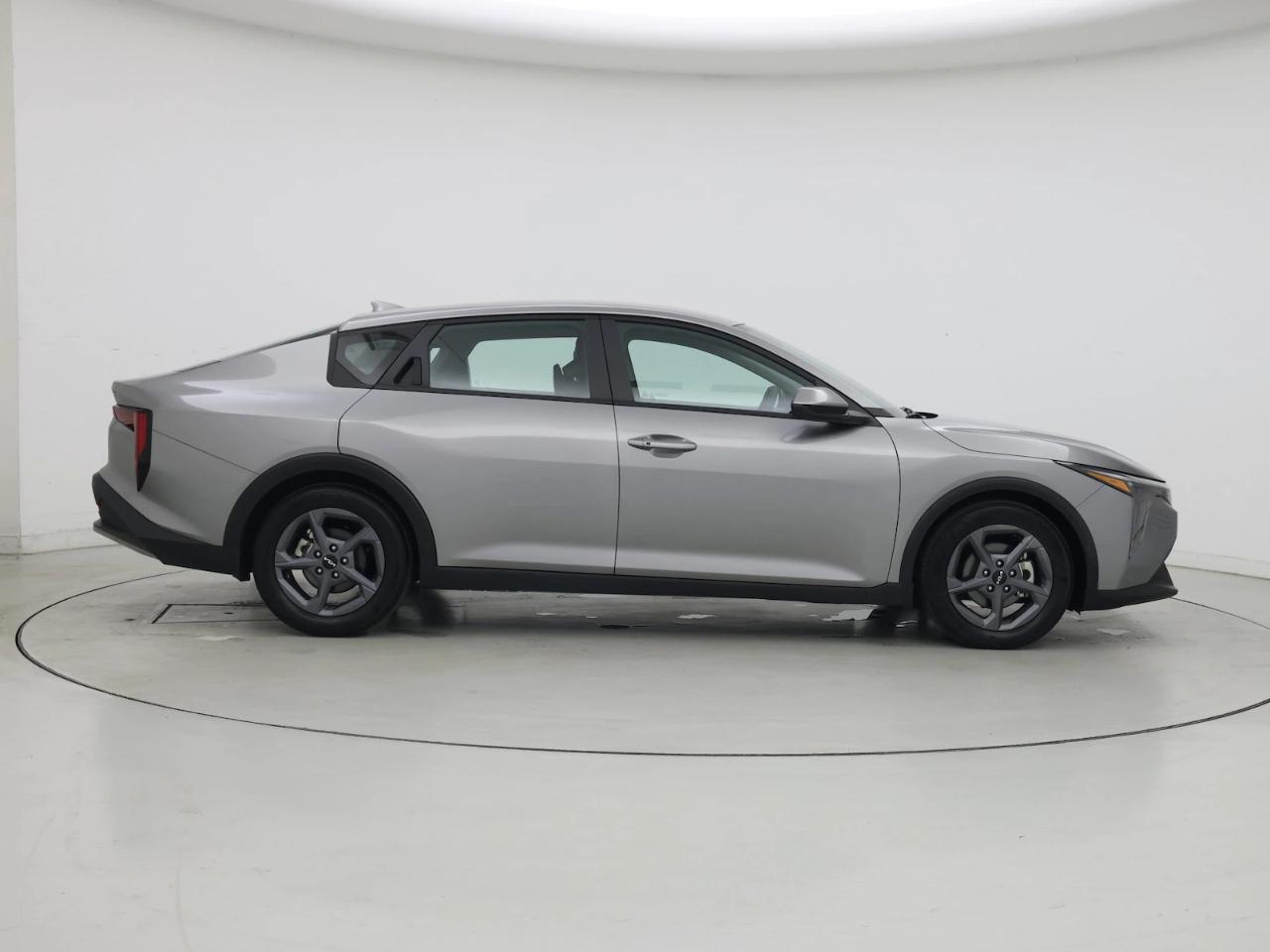 Kia K4 LXS FWD 2025