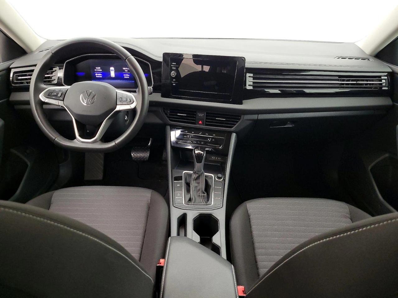 Volkswagen Jetta Sport Auto 2025