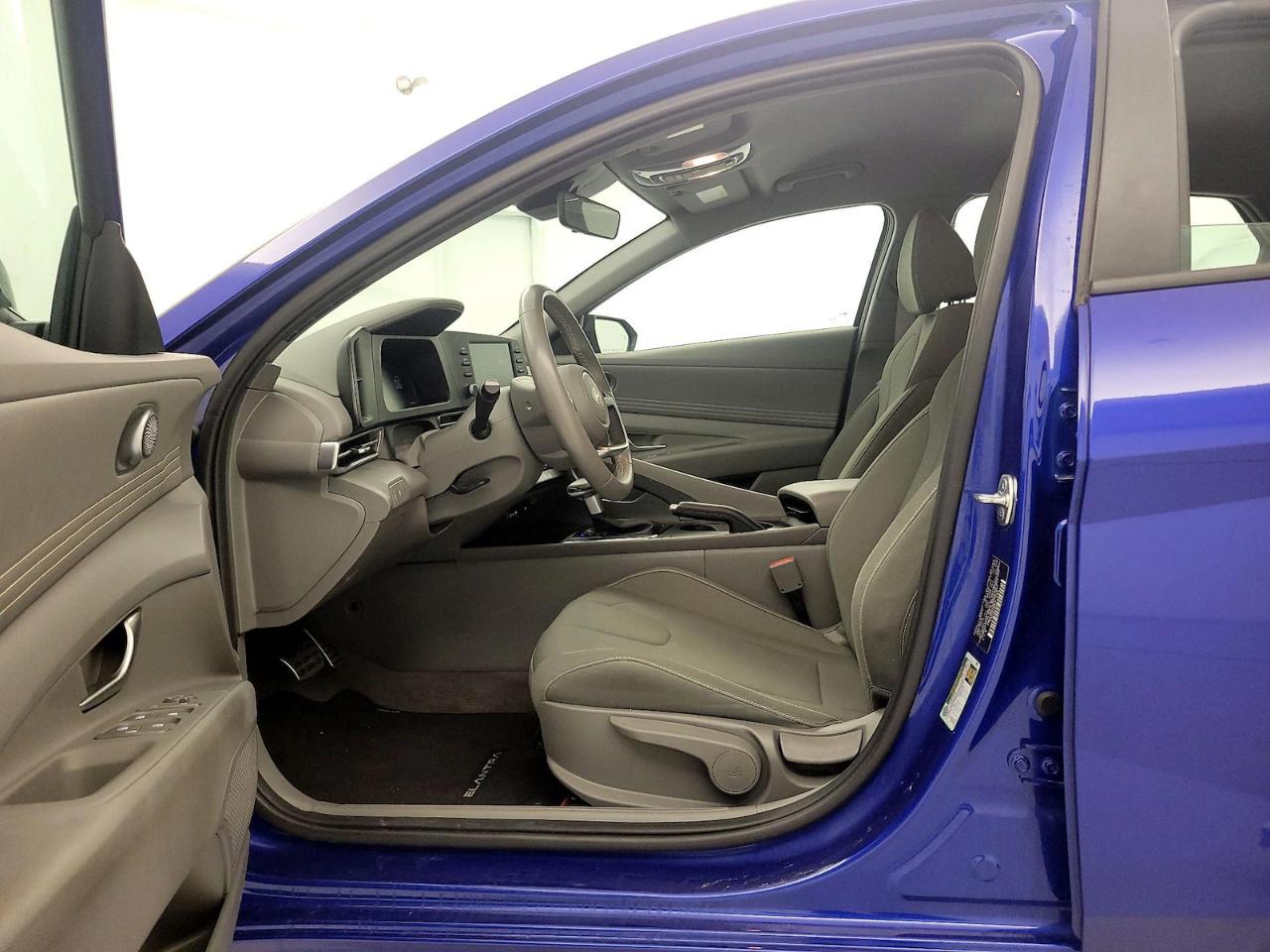 Hyundai Elantra SEL Sport IVT 2025