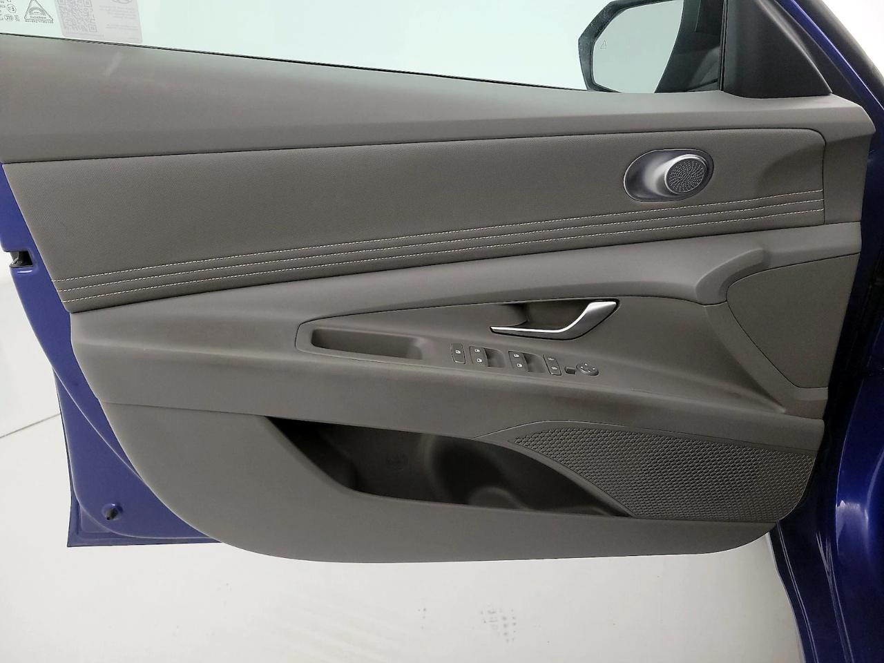 Hyundai Elantra SEL Sport IVT 2025